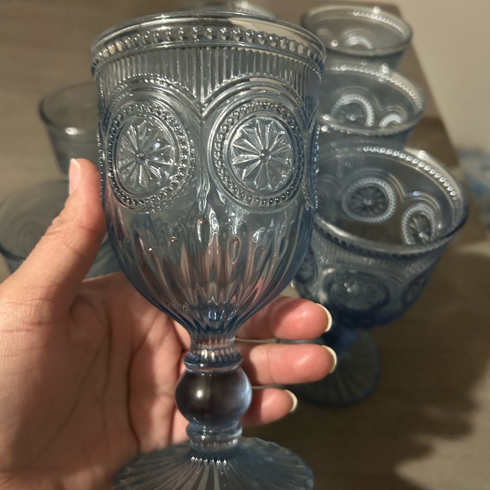 Elegant Blue Glass Goblet Set - Picture 2 of 7
